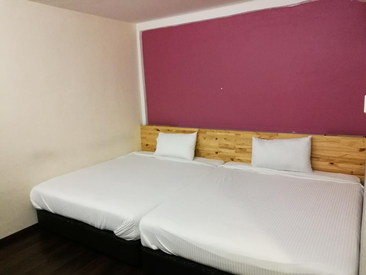 Dream Garden Hotel Кланг Екстер'єр фото